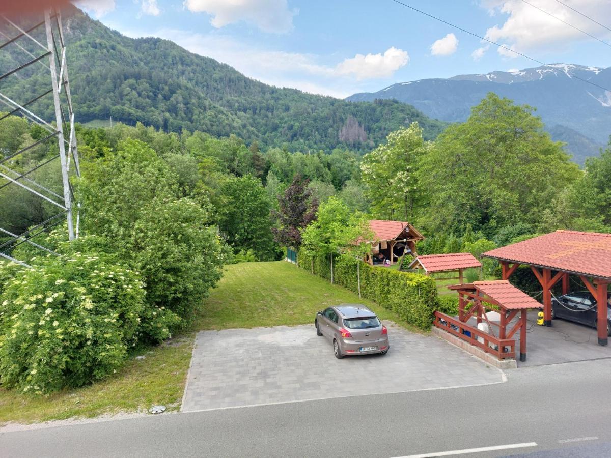 Apartma Sava-Stol Jesenice Eksteriør billede